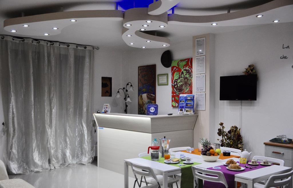 Lo Specchio Del Salento Bed & Breakfast Lecce Dış mekan fotoğraf