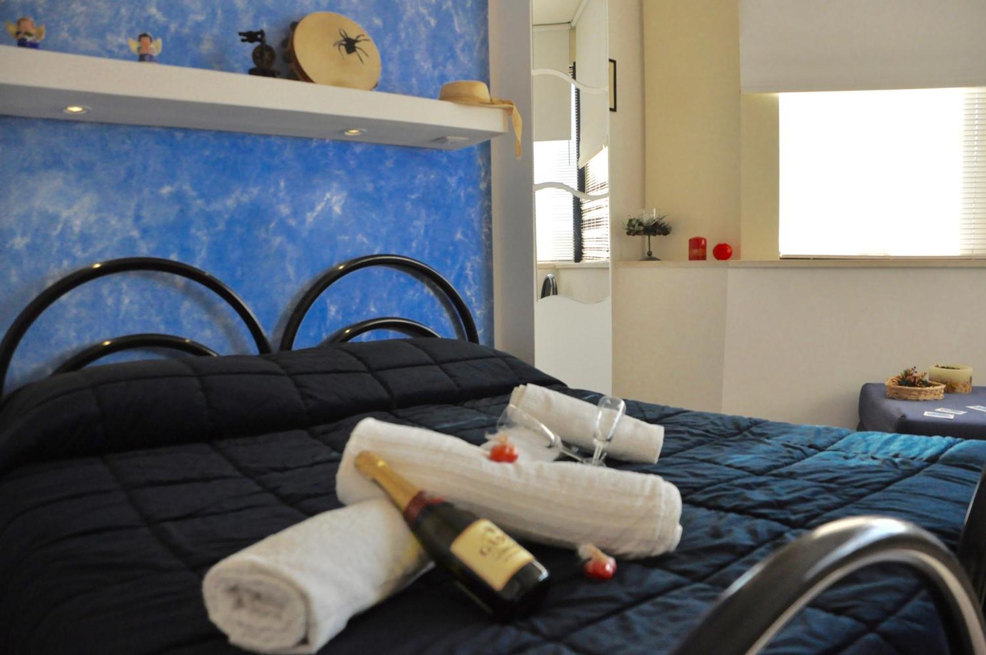Lo Specchio Del Salento Bed & Breakfast Lecce Dış mekan fotoğraf