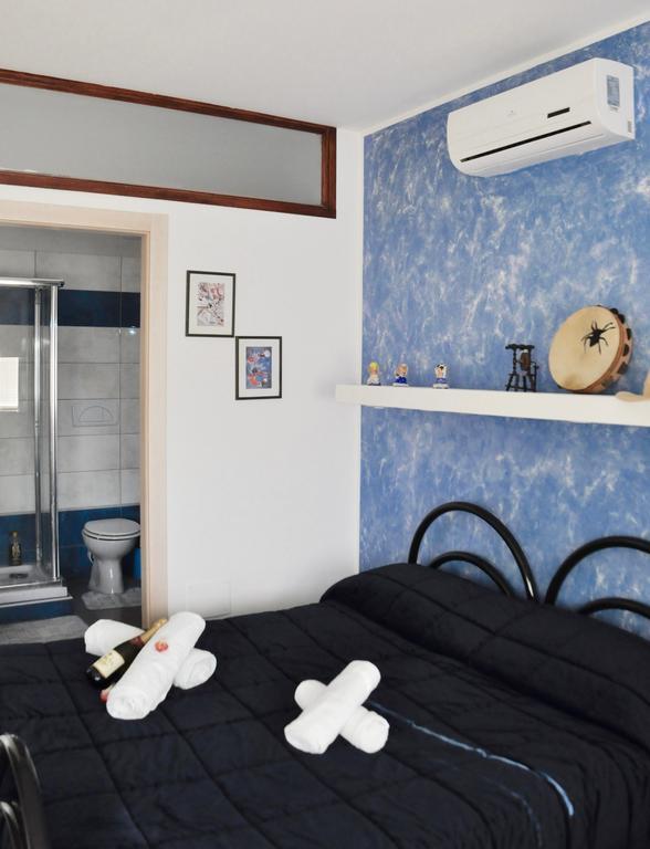 Lo Specchio Del Salento Bed & Breakfast Lecce Dış mekan fotoğraf
