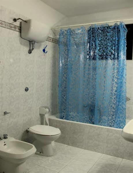 Lo Specchio Del Salento Bed & Breakfast Lecce Dış mekan fotoğraf